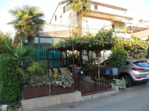  Marija Rooms & Apartments  Умаг